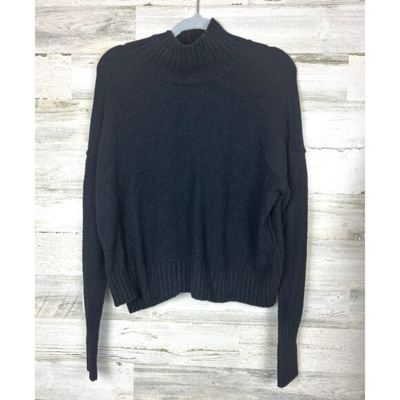 Free People Women’s S Black Long Sleeve Pullover Viscose Knit Sweater - Picture 1 of 6